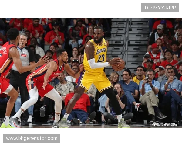 NBA季后赛：詹姆斯连续逆转创历史，湖人晋级西决！