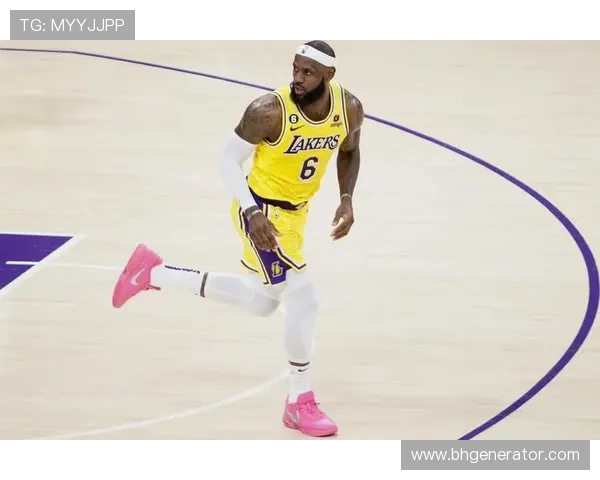 詹姆斯超越乔丹成历史得分王 NBA新纪录引发全联盟热议